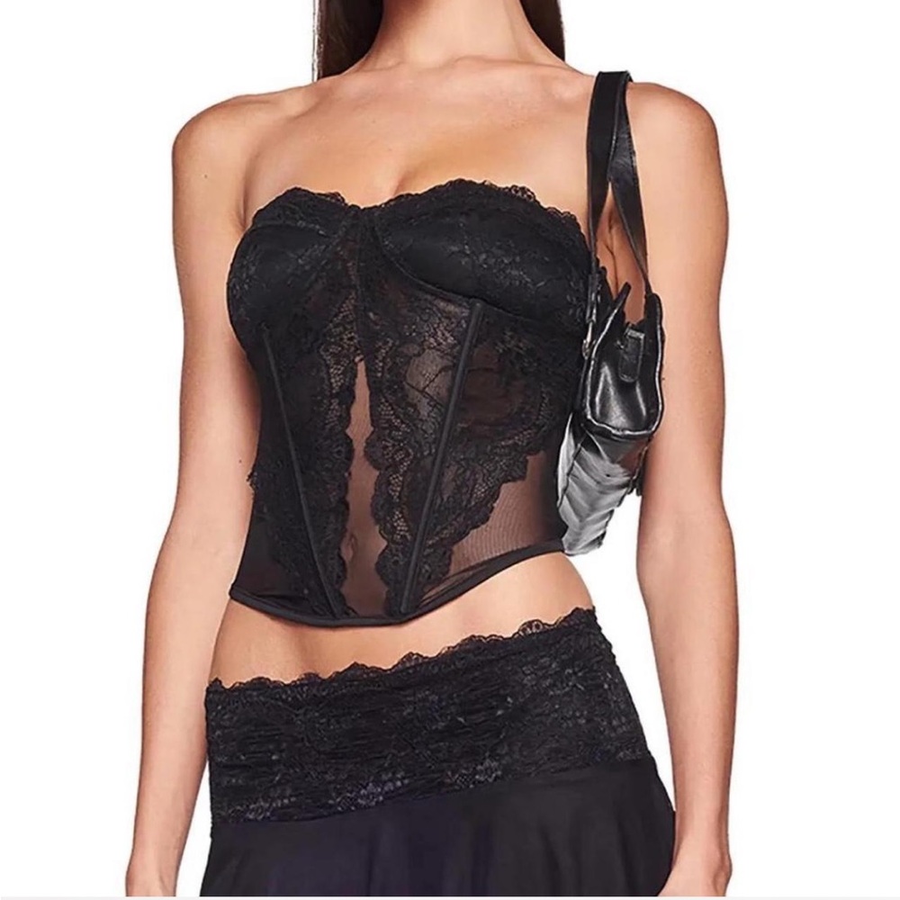 I AM GIA black lace corset